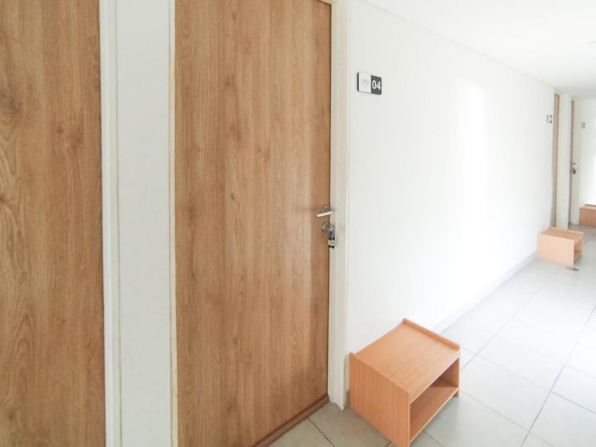 Ofo Kost Premium Kampung Inggris Pare Syariah Mitra Reddoorz Hotel Exterior photo