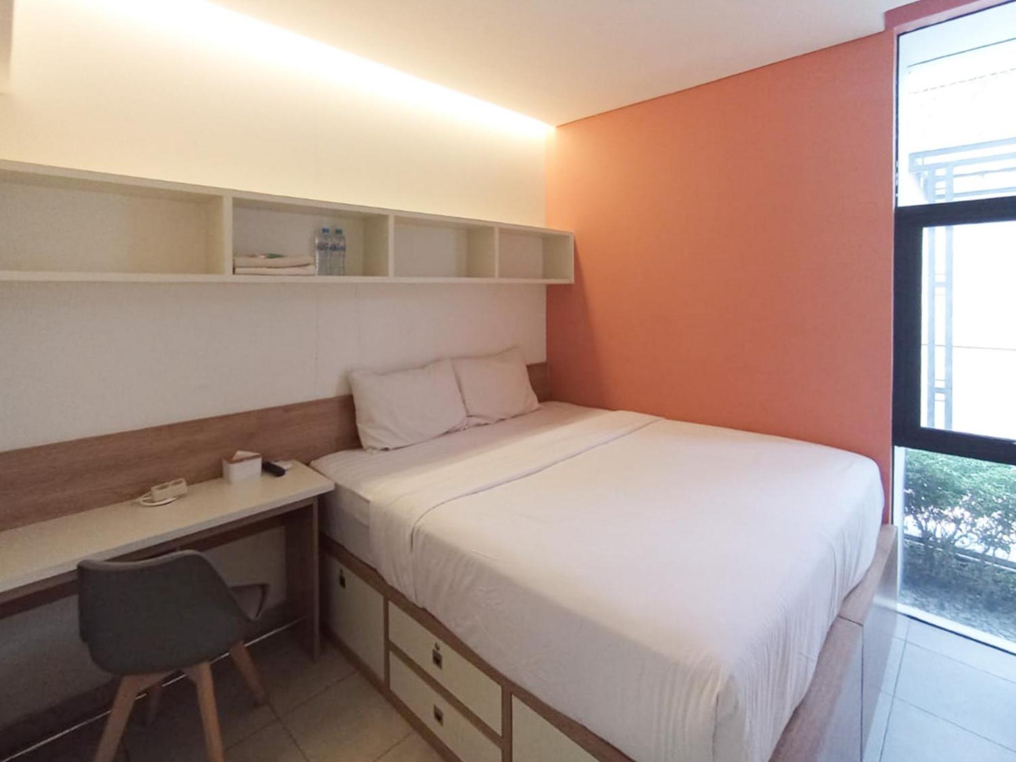 Ofo Kost Premium Kampung Inggris Pare Syariah Mitra Reddoorz Hotel Exterior photo