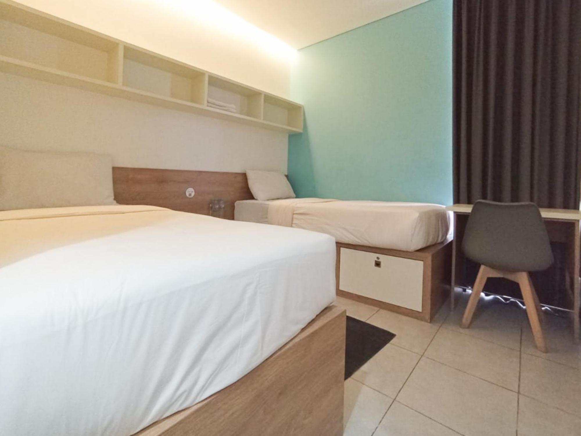 Ofo Kost Premium Kampung Inggris Pare Syariah Mitra Reddoorz Hotel Exterior photo